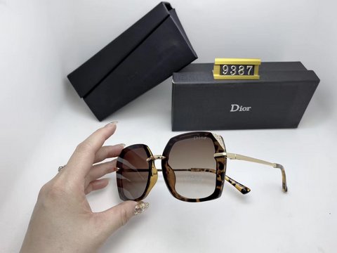 Dior Sunglasses-923